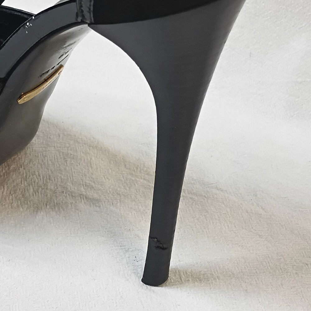 Burberry Elegant Black High Heels - Picture 13 of 13